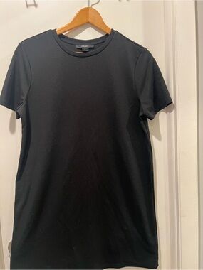 Forever 21 Black Crewneck Short Sleeve Tee